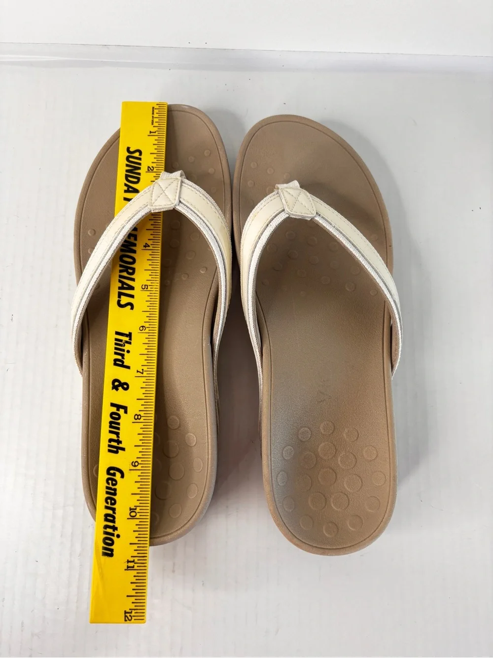 Vionic High Tide Platform Sandals Sz 9 Thong Flip Flop Orthotic Comfort Footbed